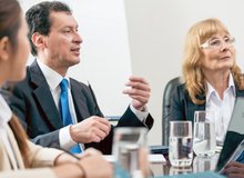 Besprechung.jpg