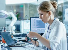 Female Computer Scientist 460 .jpg