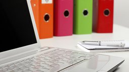 Laptop Ordner Stift.jpg